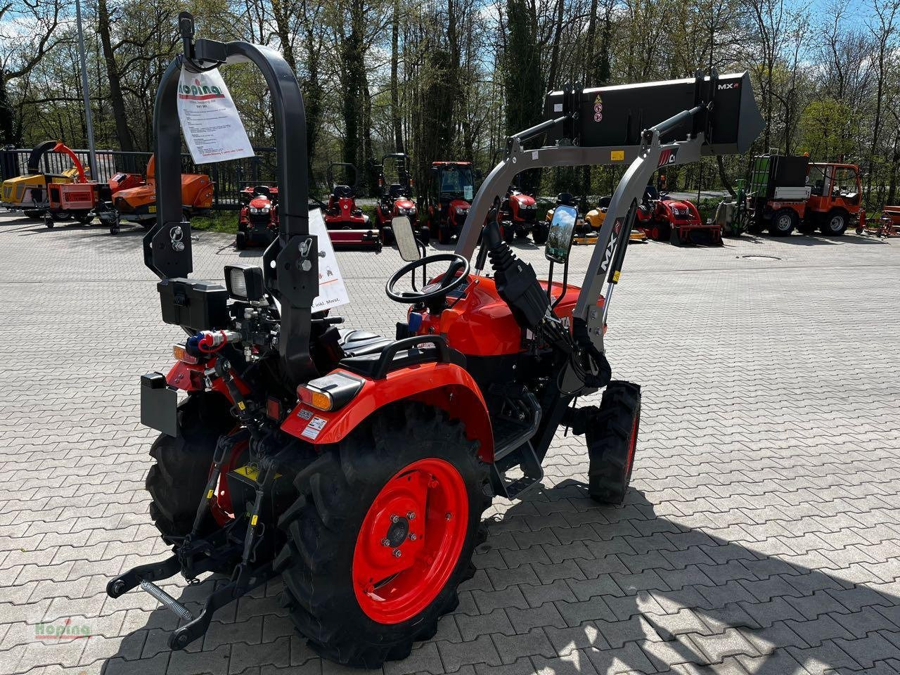Kubota EK1-261 - Tractor municipal: foto 5 Kubota EK1-261 - Tractor municipal: foto 5