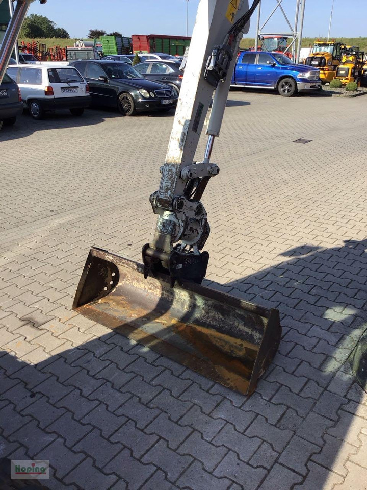 Takeuchi TB 235 - Miniexcavadora: foto 5 Takeuchi TB 235 - Miniexcavadora: foto 5