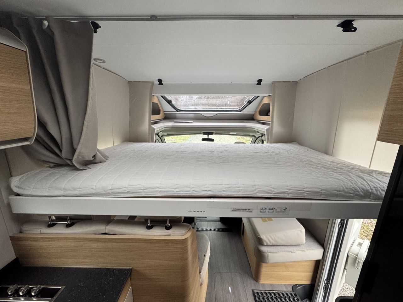 Autocaravana Adria Matrix M 670 SL: foto 18 Autocaravana Adria Matrix M 670 SL: foto 18