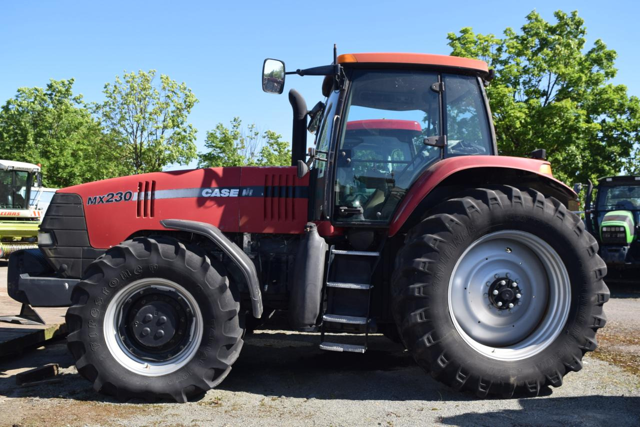 Case-IH MX 230 Magnum - Tractor: foto 3 Case-IH MX 230 Magnum - Tractor: foto 3