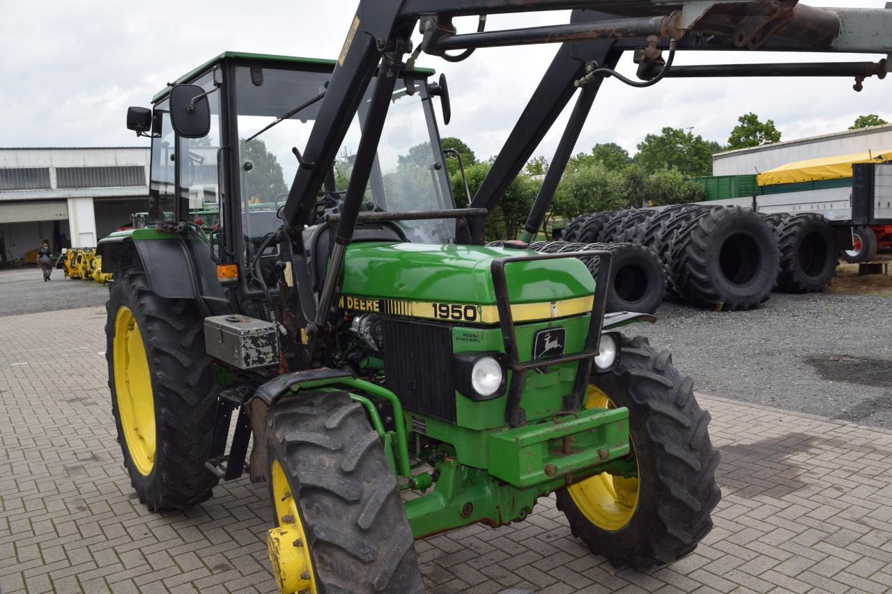 John Deere 1950 - Tractor: foto 3 John Deere 1950 - Tractor: foto 3