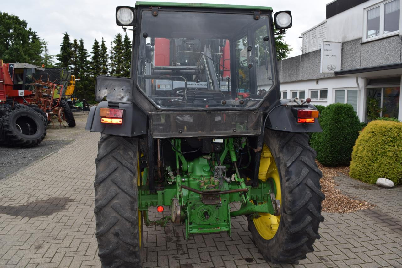 John Deere 1950 - Tractor: foto 4 John Deere 1950 - Tractor: foto 4