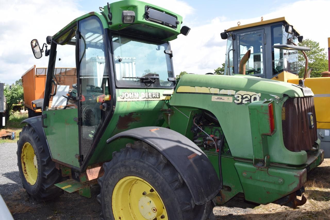 John Deere 3200 - Manipulador telescópico: foto 3 John Deere 3200 - Manipulador telescópico: foto 3