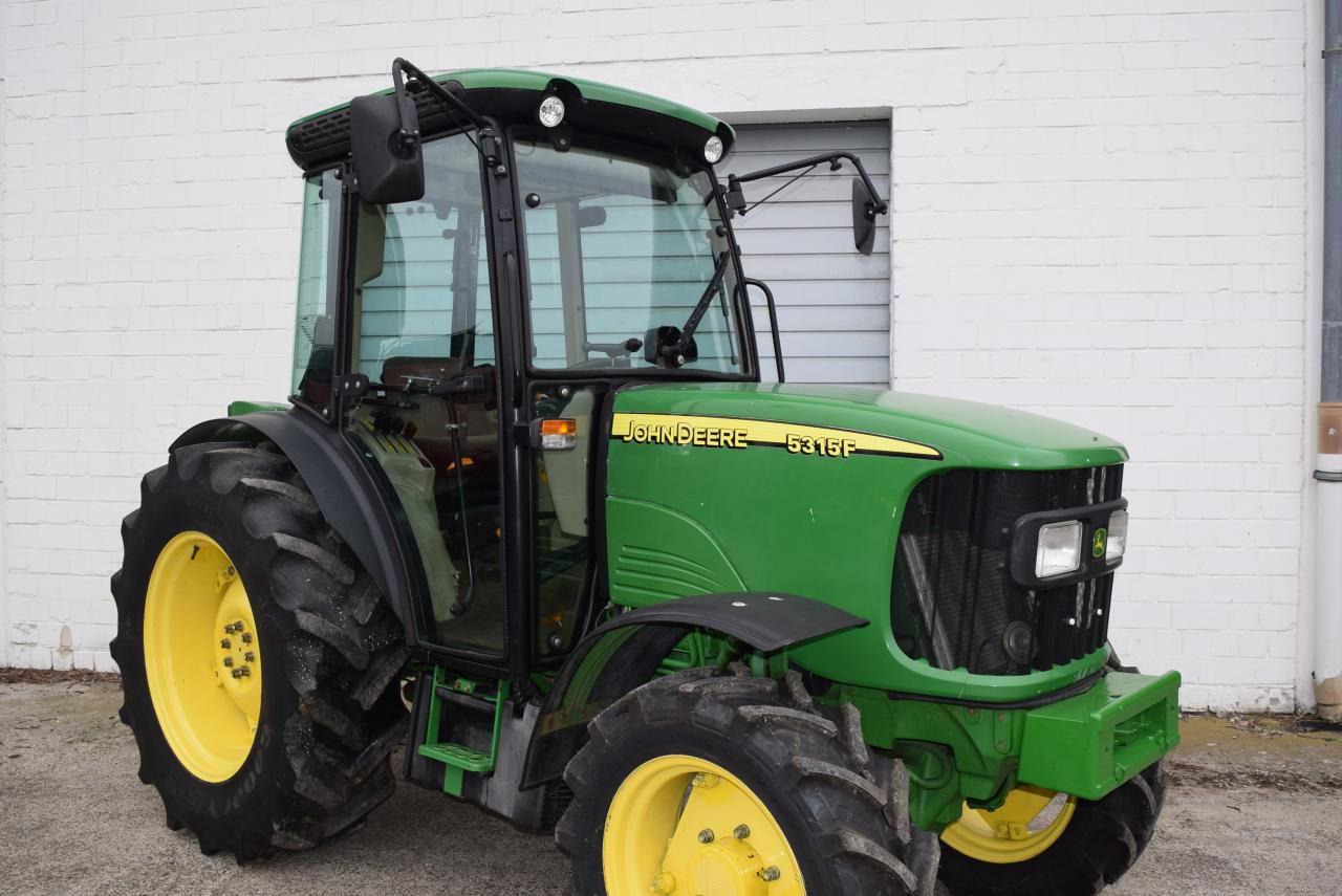John Deere 5315 F - Tractor: foto 3 John Deere 5315 F - Tractor: foto 3