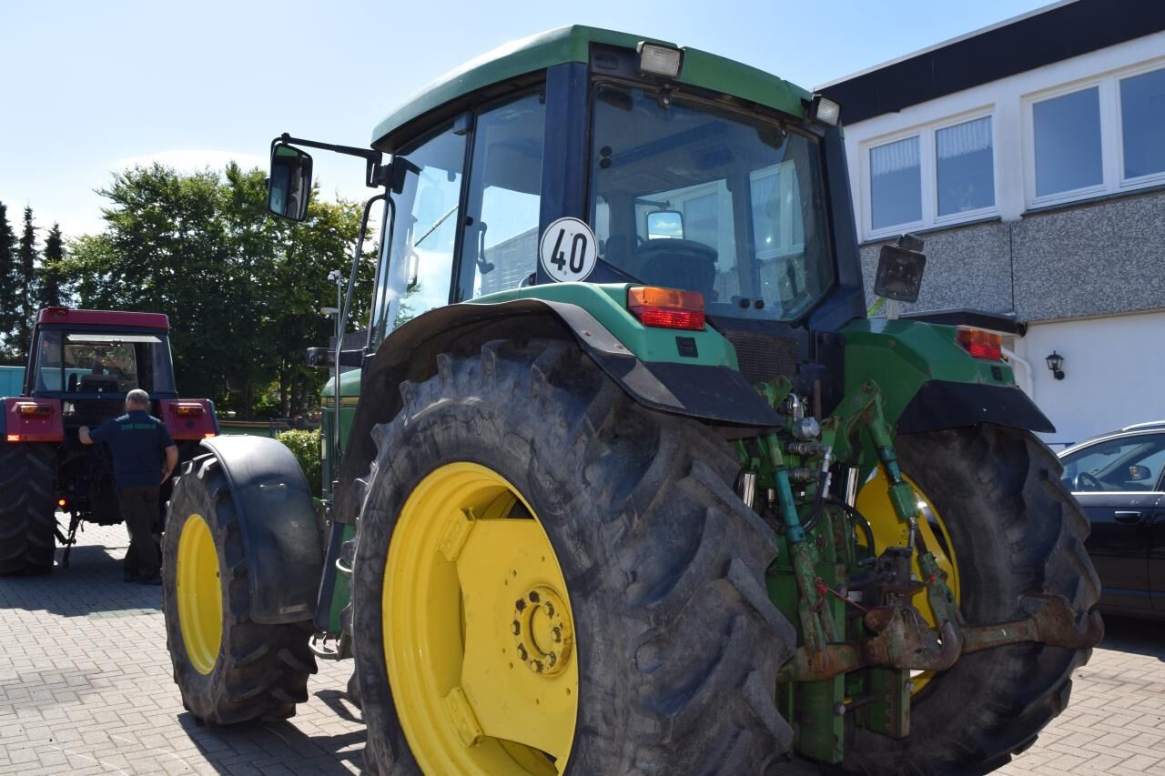 John Deere 6200 - Tractor: foto 4 John Deere 6200 - Tractor: foto 4