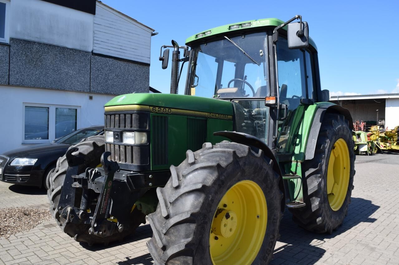 John Deere 6200 - Tractor: foto 3 John Deere 6200 - Tractor: foto 3