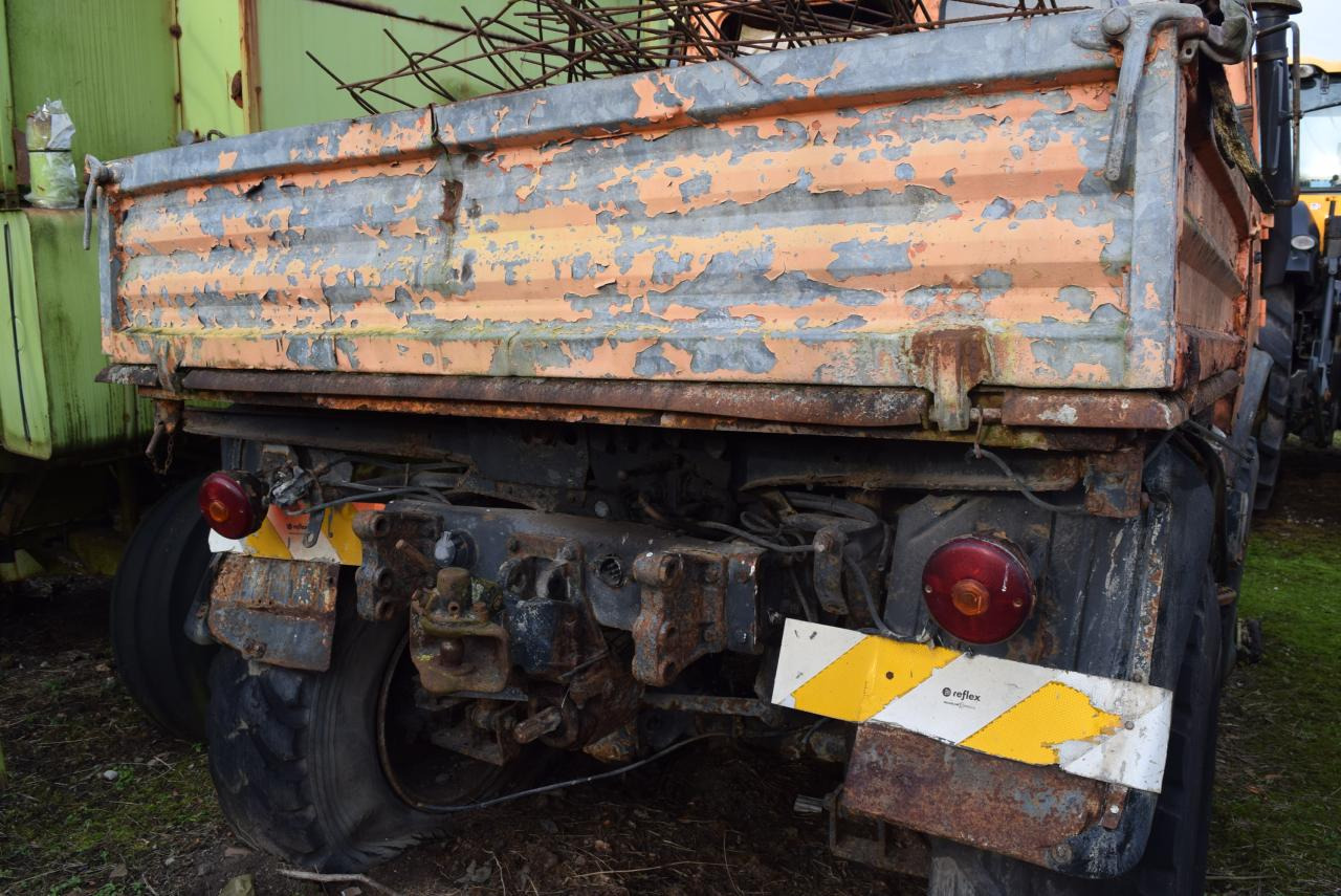 Mercedes-Benz Unimog U1200 - Tractor: foto 5 Mercedes-Benz Unimog U1200 - Tractor: foto 5