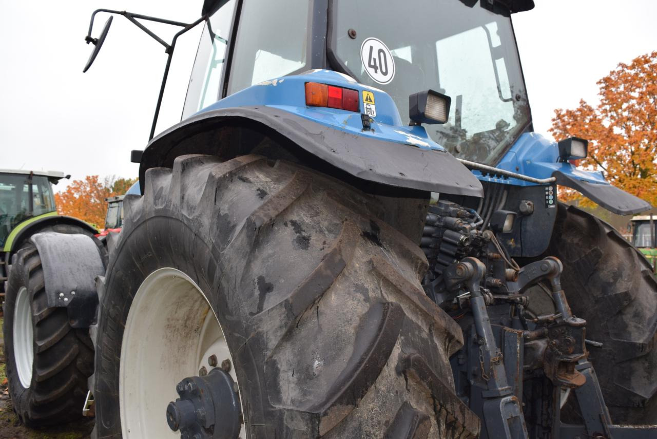 New Holland 8670 TA - Tractor: foto 5 New Holland 8670 TA - Tractor: foto 5