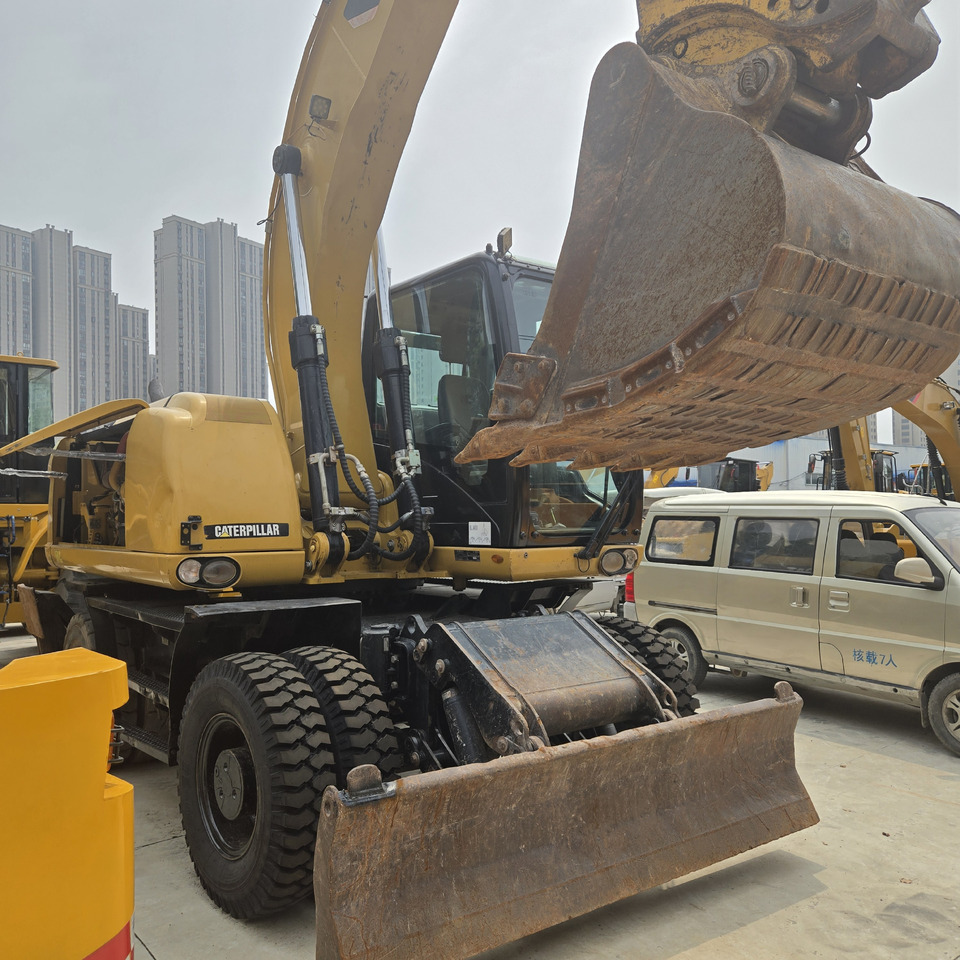 CAT M320D2 - Excavadora de ruedas: foto 3 CAT M320D2 - Excavadora de ruedas: foto 3