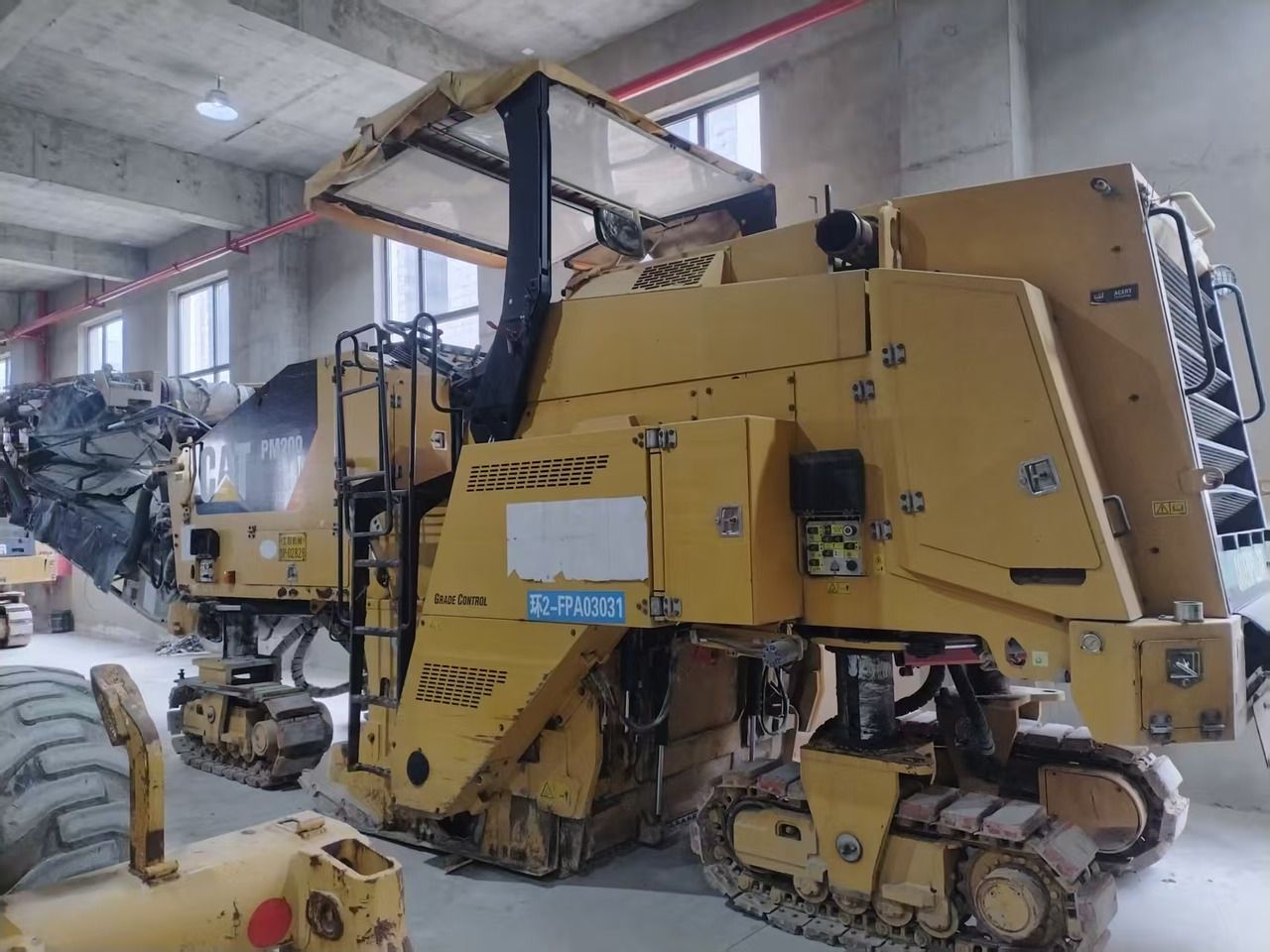 CAT PM-200 - Fresadora: foto 2 CAT PM-200 - Fresadora: foto 2