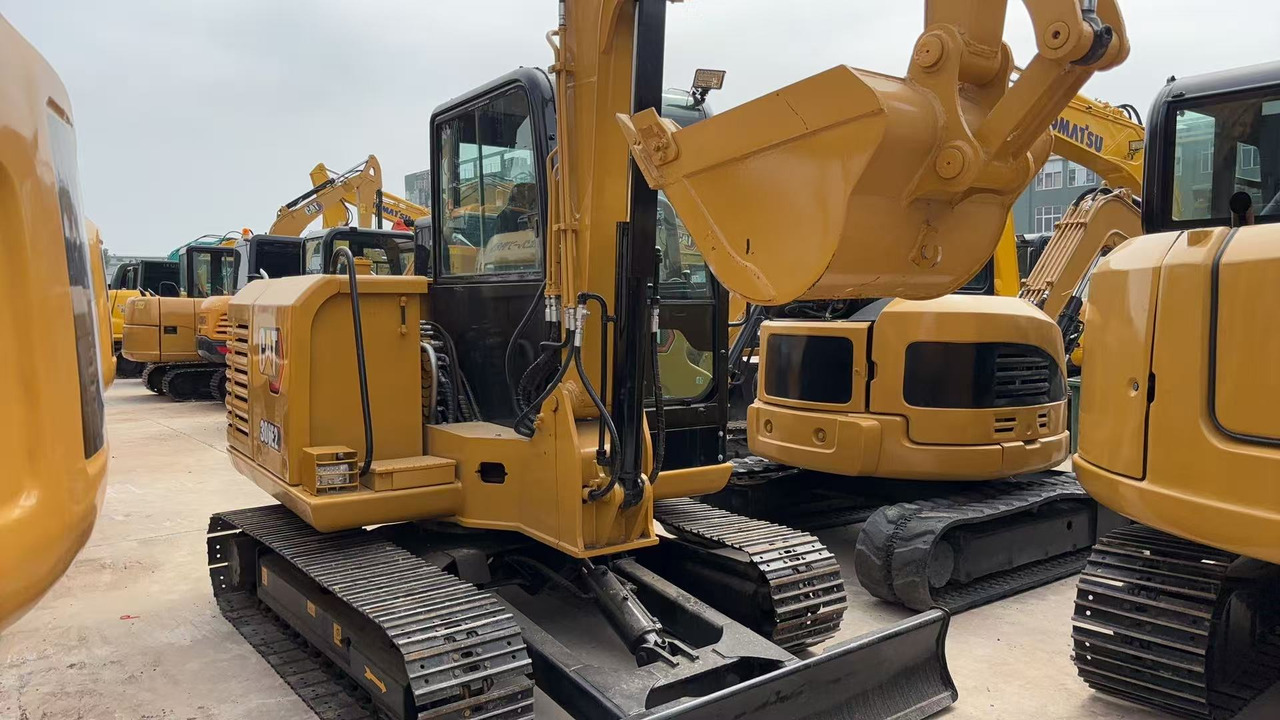 CATERPILLAR 306E2 - Miniexcavadora: foto 2 CATERPILLAR 306E2 - Miniexcavadora: foto 2