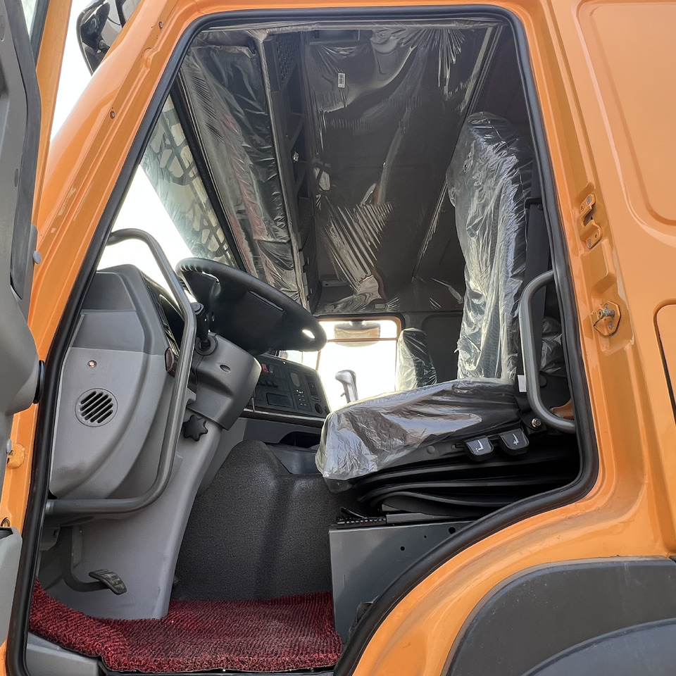 Cabeza tractora SINOTRUK HOWO: foto 9