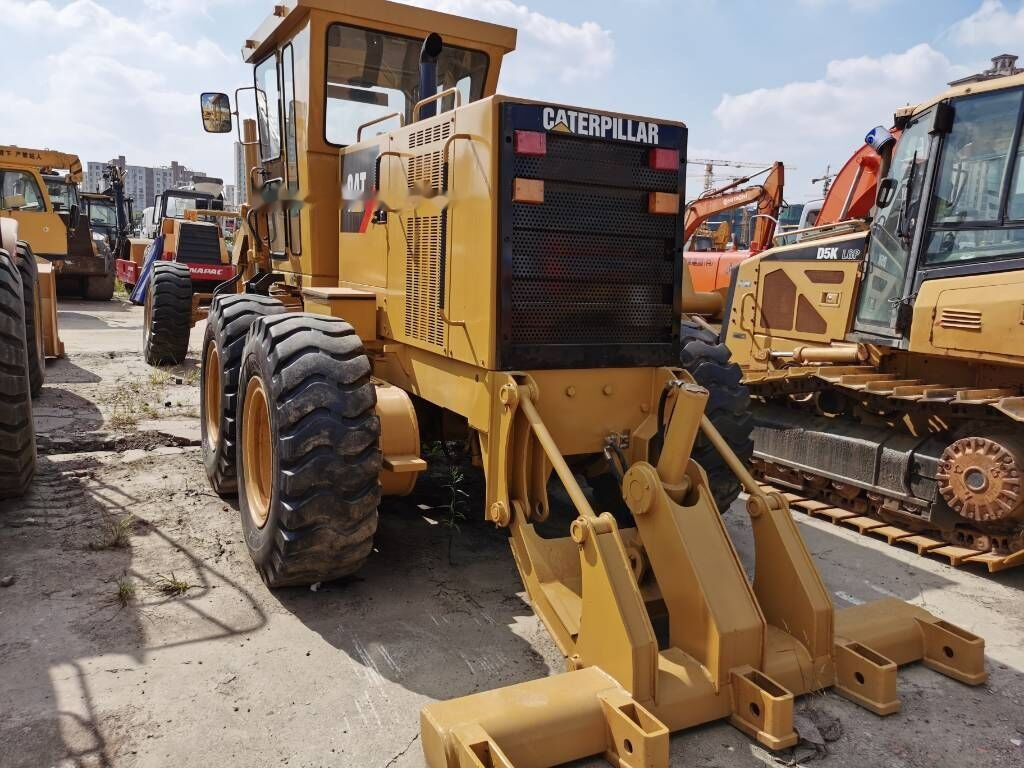 Caterpillar 120 H - Grader: foto 1 Caterpillar 120 H - Grader: foto 1