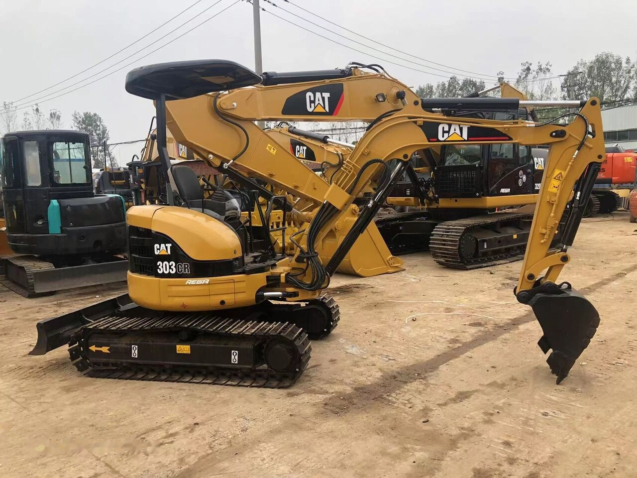 Miniexcavadora Caterpillar 303CR: foto 6