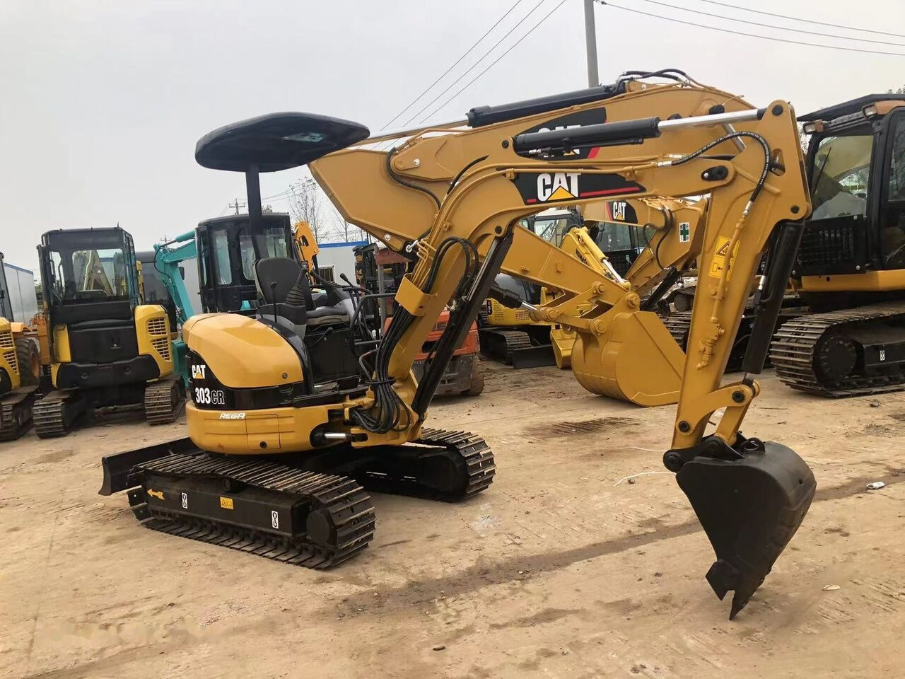 Miniexcavadora Caterpillar 303CR: foto 9