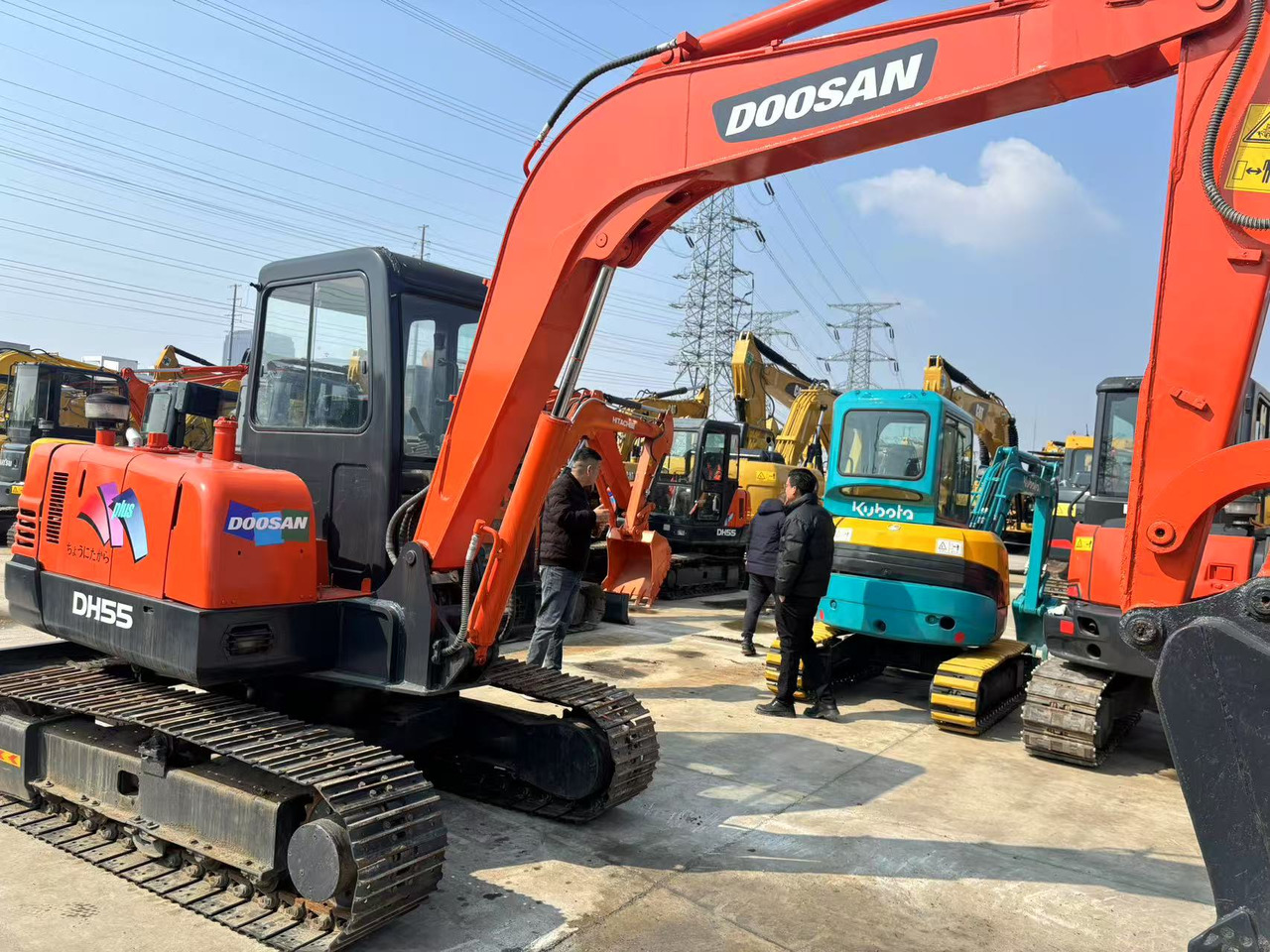 Doosan DH55 - Miniexcavadora: foto 5 Doosan DH55 - Miniexcavadora: foto 5