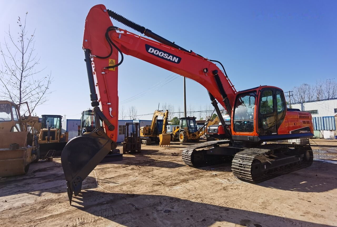 Doosan DX225LC - Excavadora de cadenas: foto 5 Doosan DX225LC - Excavadora de cadenas: foto 5