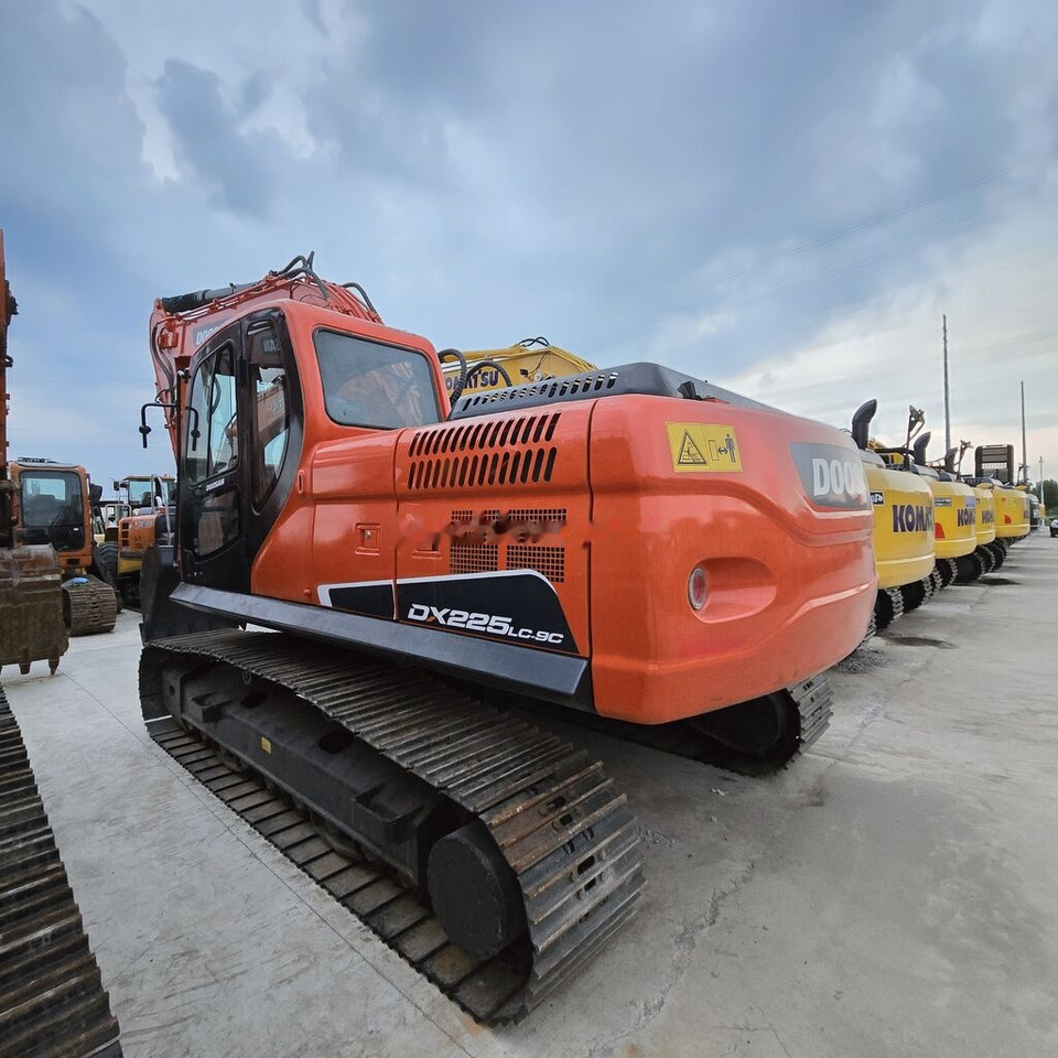 Doosan DX225LC - Excavadora de cadenas: foto 3 Doosan DX225LC - Excavadora de cadenas: foto 3
