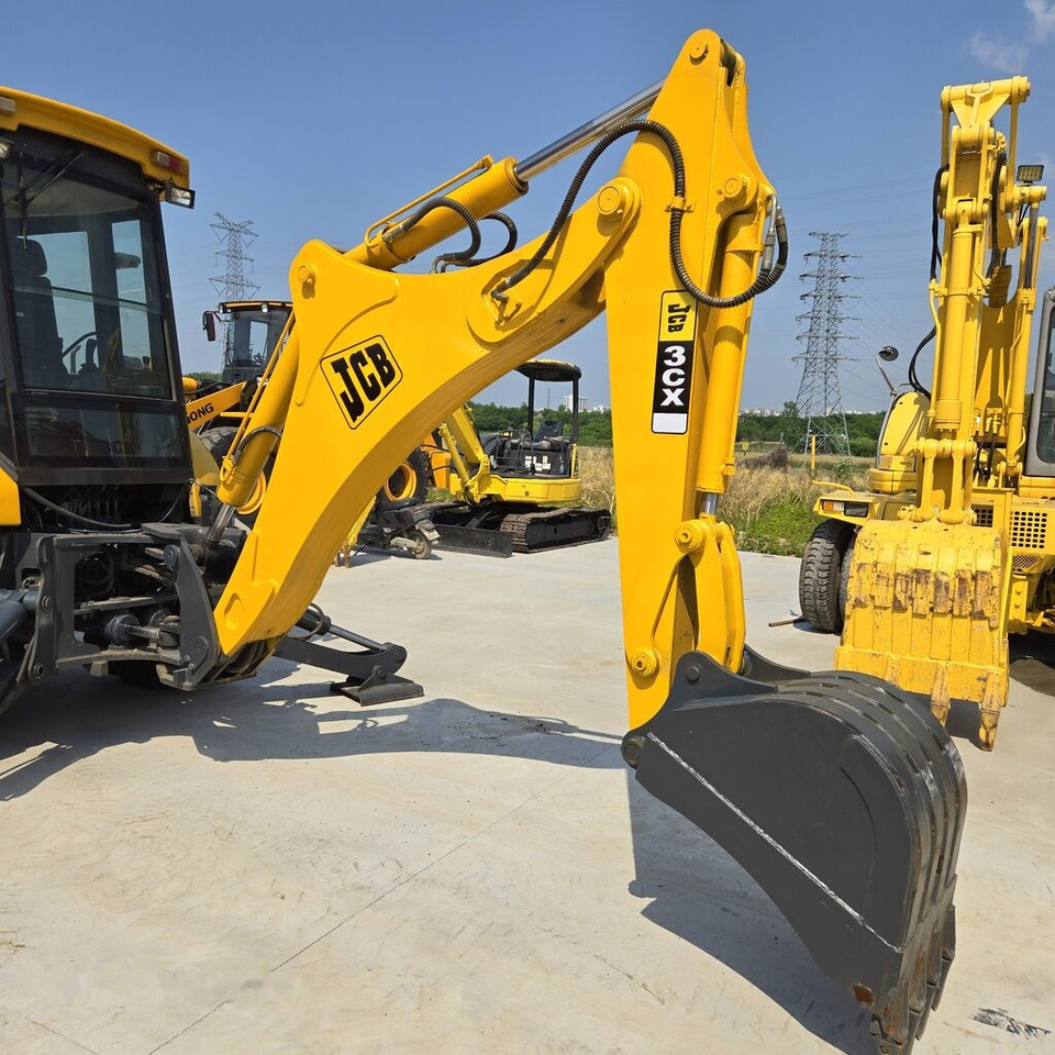 Retroexcavadora JCB 3CX: foto 6