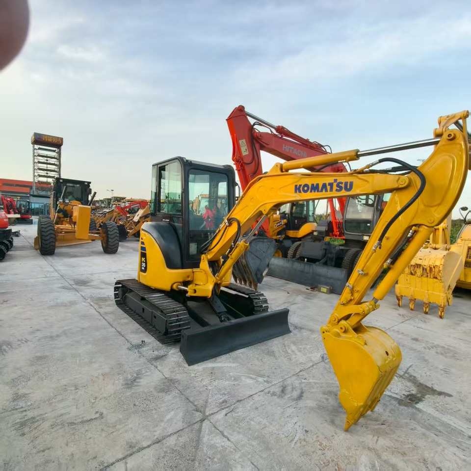KOMATSU PC35MR - Miniexcavadora: foto 4 KOMATSU PC35MR - Miniexcavadora: foto 4