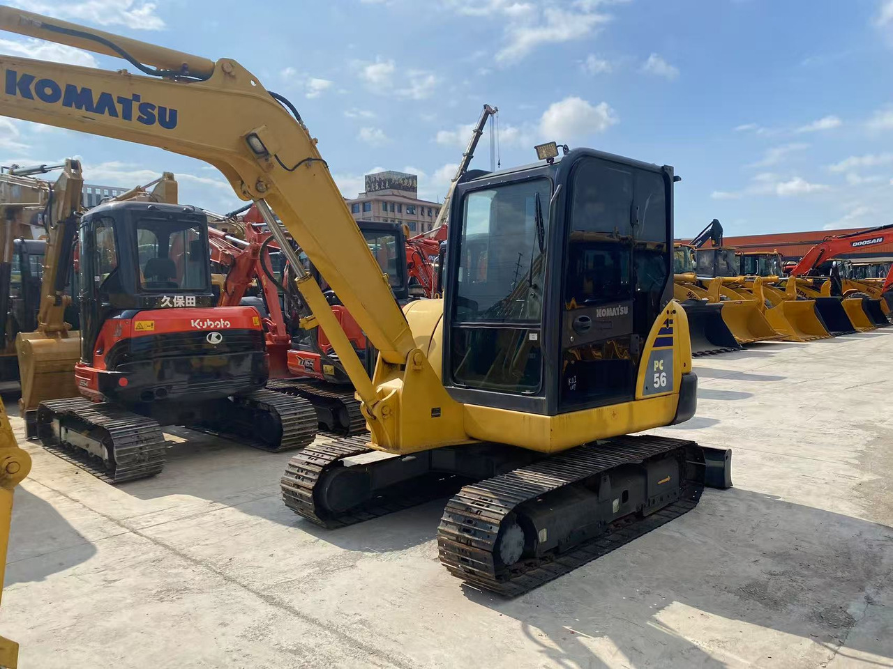 Miniexcavadora KOMATSU PC56-7: foto 8