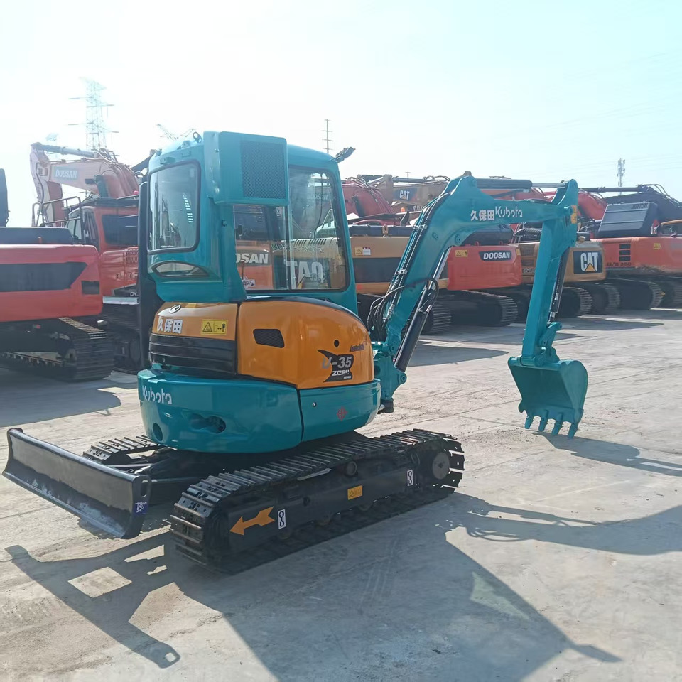 KUBOTA U35 - Miniexcavadora: foto 4 KUBOTA U35 - Miniexcavadora: foto 4