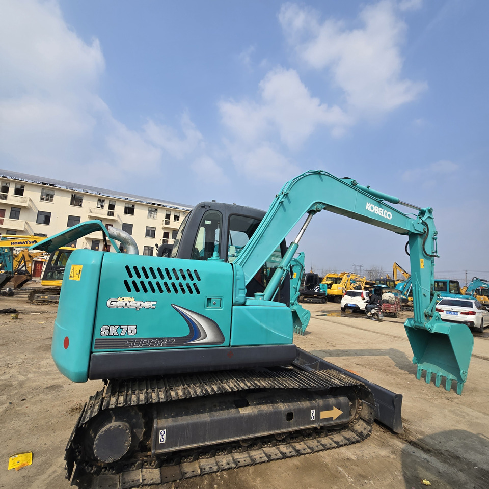 Kobelco SK75-8 - Miniexcavadora: foto 1 Kobelco SK75-8 - Miniexcavadora: foto 1