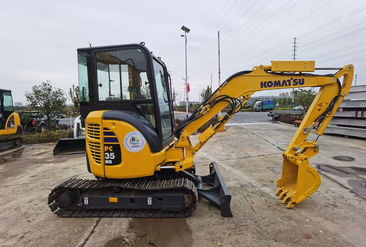 Komatsu PC35 - Miniexcavadora: foto 1 Komatsu PC35 - Miniexcavadora: foto 1