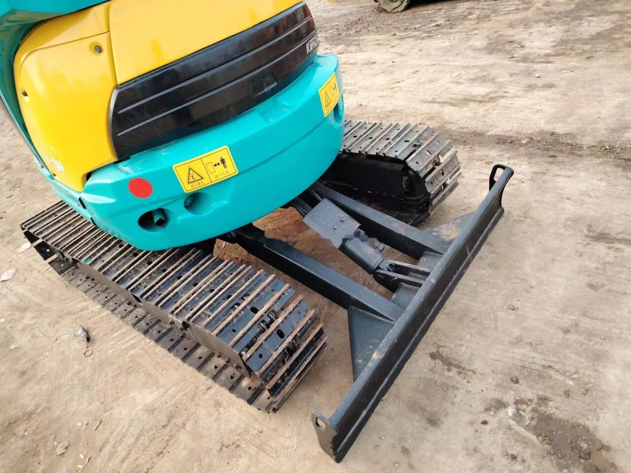 Miniexcavadora Kubota U30: foto 8