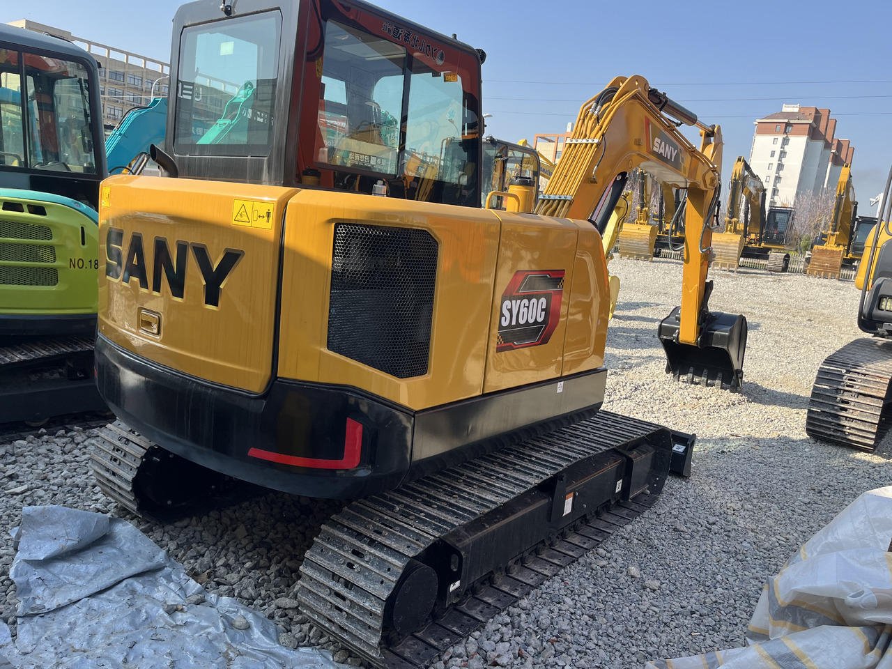 SANY SY60C - Excavadora de cadenas: foto 1 SANY SY60C - Excavadora de cadenas: foto 1