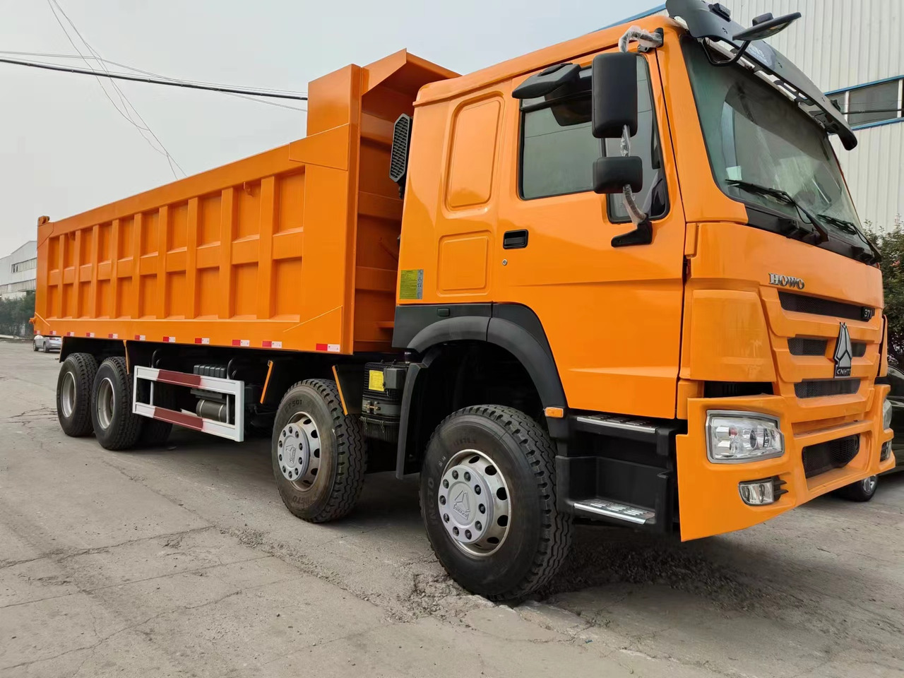SINOTRUK Howo - Volquete camión: foto 5 SINOTRUK Howo - Volquete camión: foto 5
