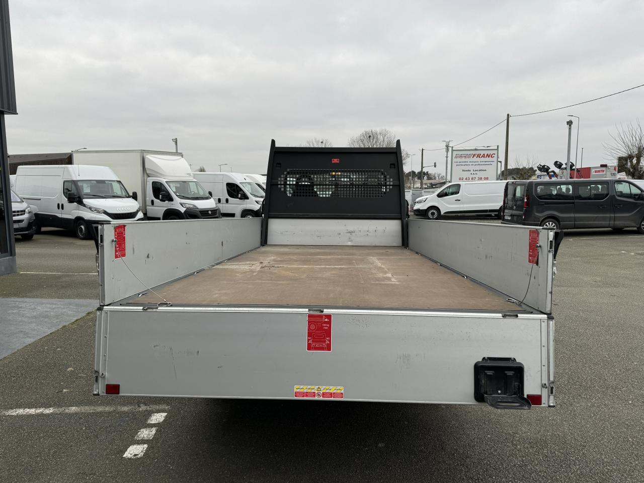 CITROEN CITROËN JUMPER 3T5 PLATEAU 4M20 2.2 HDI 140 CH - Caja abierta furgoneta: foto 4 CITROEN CITROËN JUMPER 3T5 PLATEAU 4M20 2.2 HDI 140 CH - Caja abierta furgoneta: foto 4