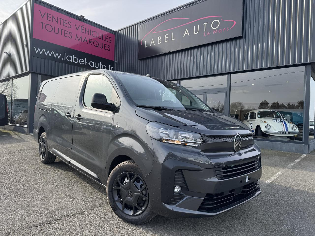 Citroen Jumpy 2 PLACES XL 2.0 BLUEHDI 180CH S&S PACK PREMIUM CONNECT EAT8 - Furgón: foto 1 Citroen Jumpy 2 PLACES XL 2.0 BLUEHDI 180CH S&S PACK PREMIUM CONNECT EAT8 - Furgón: foto 1