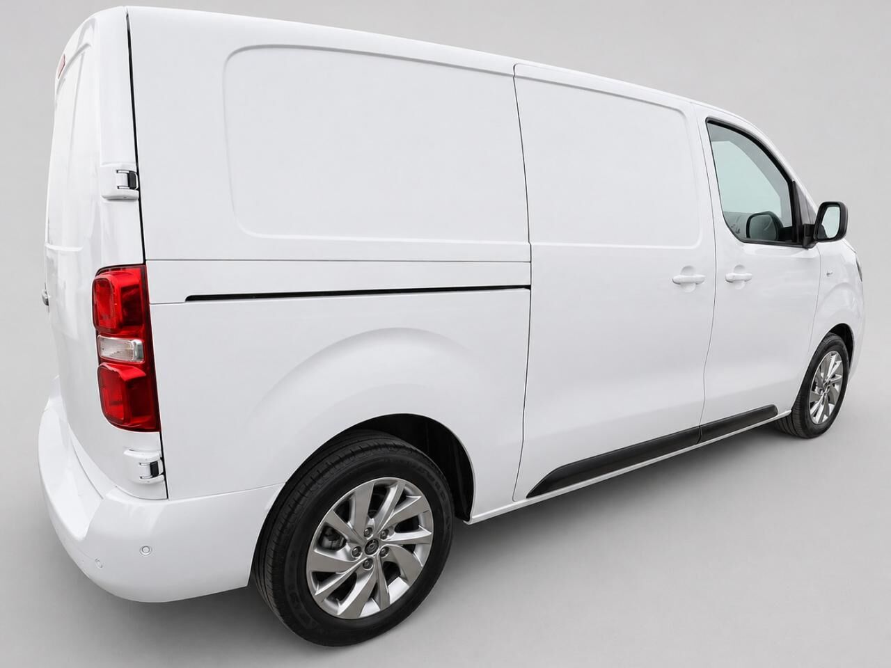 FIAT Scudo M 2.0 BlueHDi - 180 S&S - BV EAT8 III 2022 FOURGON Fourgon M PHASE 2 - Furgón: foto 5 FIAT Scudo M 2.0 BlueHDi - 180 S&S - BV EAT8 III 2022 FOURGON Fourgon M PHASE 2 - Furgón: foto 5