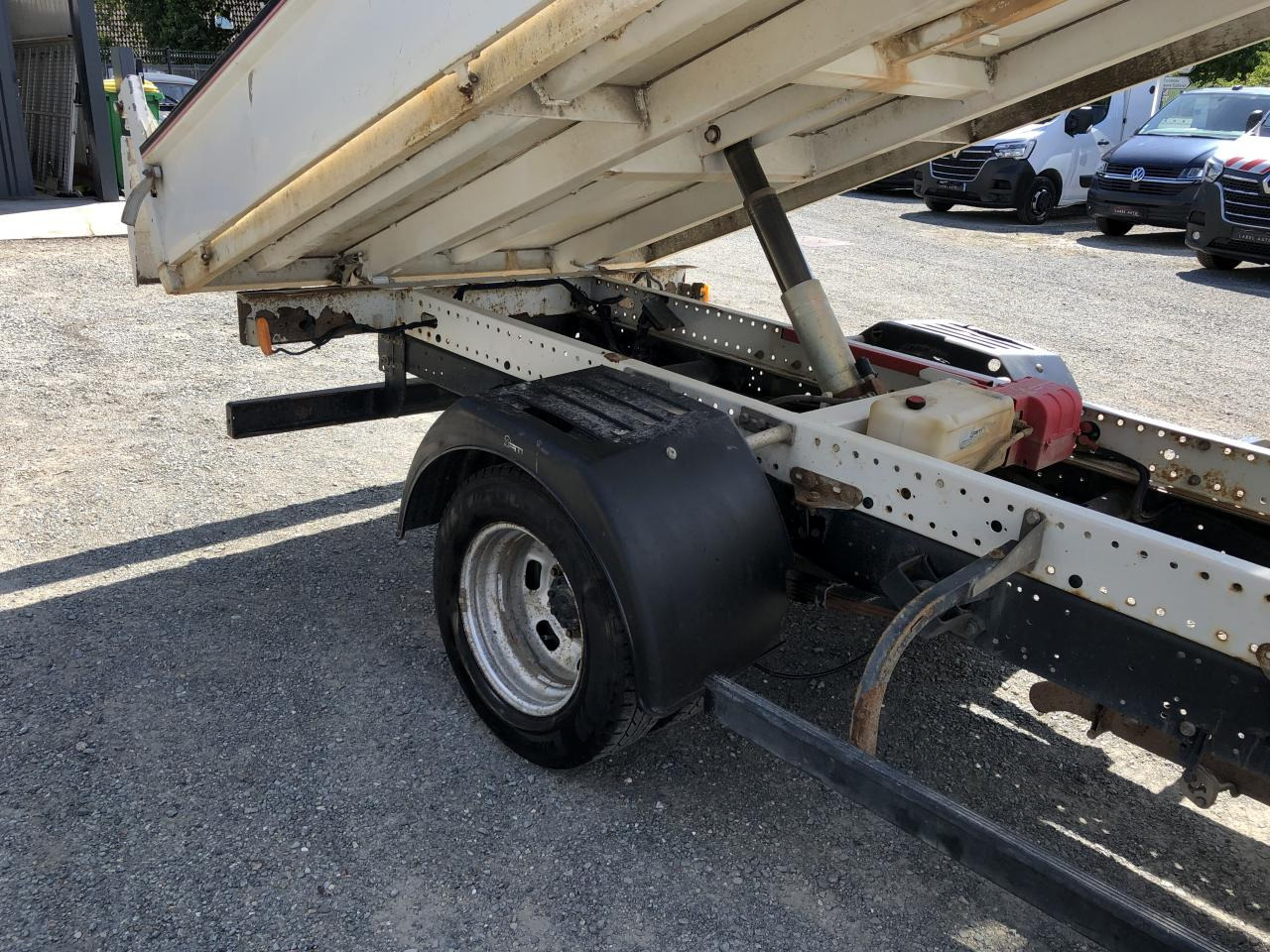 Volquete furgoneta IVECO Daily 35C14 3T5 BENNE + COFFRE RJ 2.3L 140CH: foto 9
