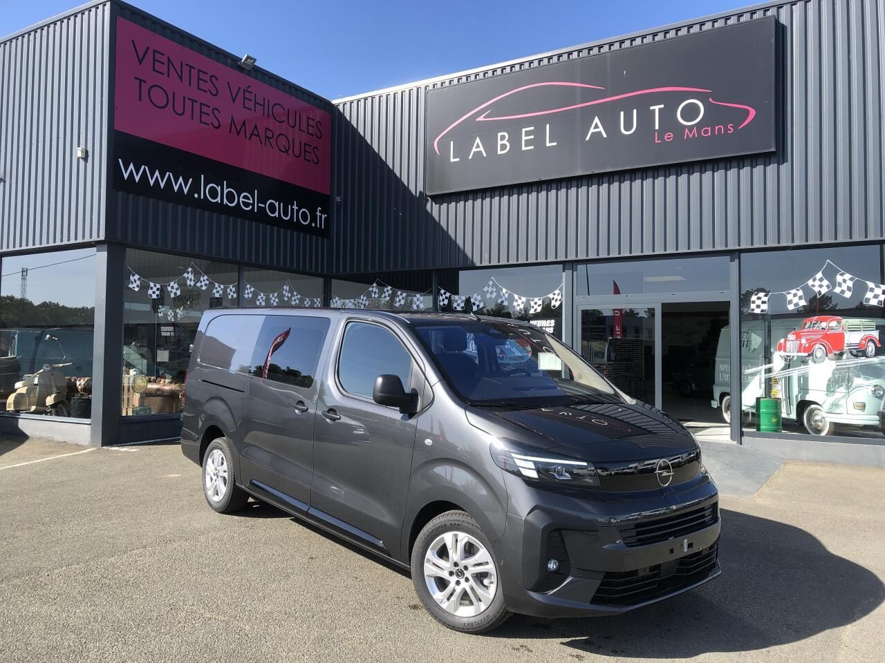 OPEL Vivaro XL 2.2 Diesel - 180CH EAT8 CABINE APPROFONDIE 5 PLACES - Furgón: foto 1 OPEL Vivaro XL 2.2 Diesel - 180CH EAT8 CABINE APPROFONDIE 5 PLACES - Furgón: foto 1