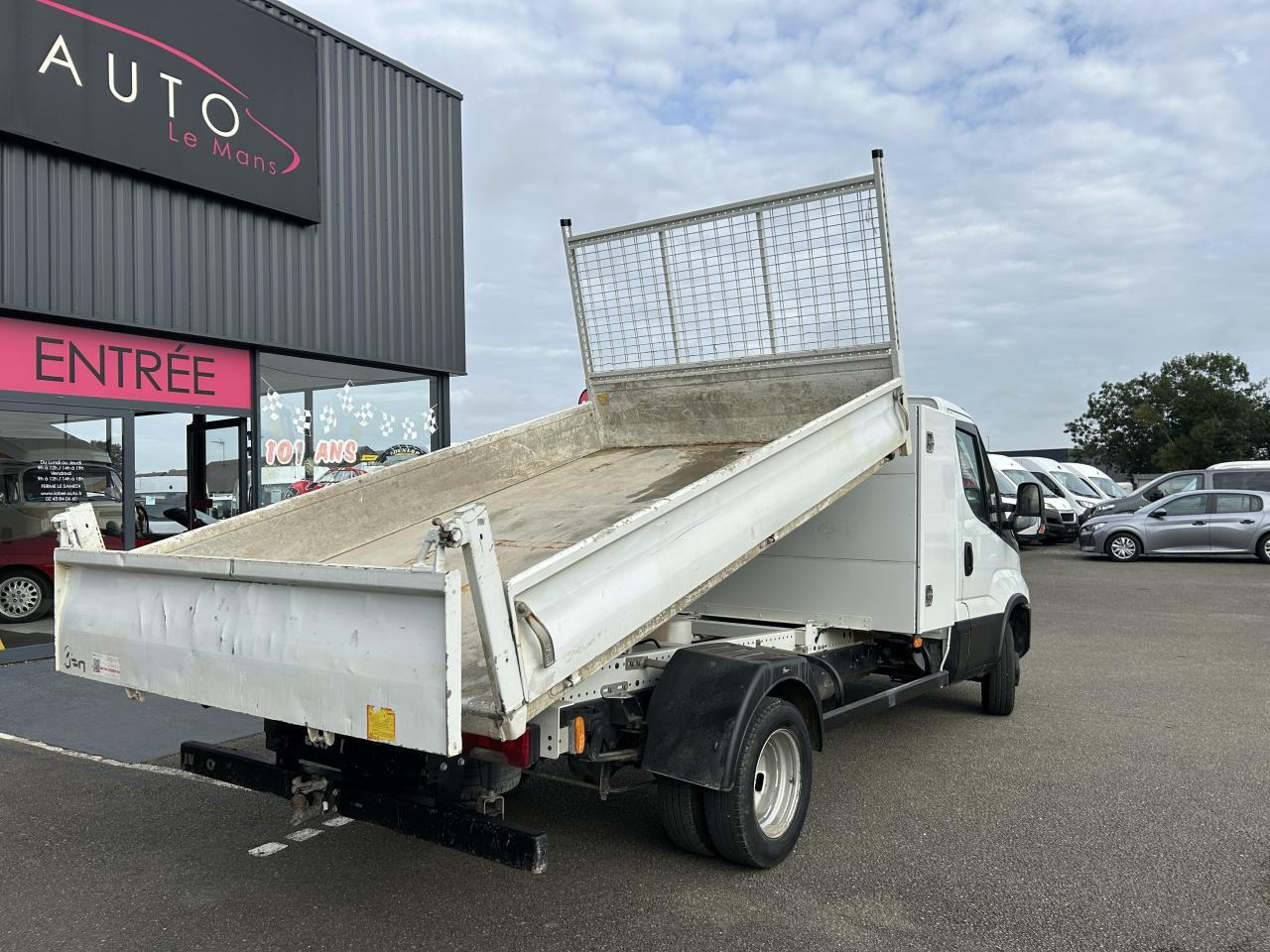 IVECO Daily 35 C 14 S&S (Quad-Leaf) CHASSIS CABINE 2014 35C/35S Chassis cabine 35 C Epmt.3.75 PHASE 3 - Otros: foto 5 IVECO Daily 35 C 14 S&S (Quad-Leaf) CHASSIS CABINE 2014 35C/35S Chassis cabine 35 C Epmt.3.75 PHASE 3 - Otros: foto 5