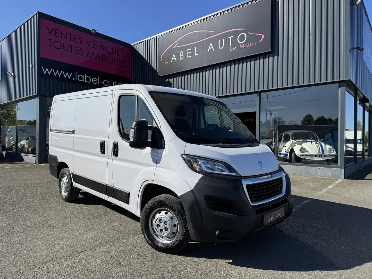 Peugeot Boxer 333 L1H1 2.2 BLUEHDI S&S 140CH ASPHALT - Furgón: foto 1 Peugeot Boxer 333 L1H1 2.2 BLUEHDI S&S 140CH ASPHALT - Furgón: foto 1
