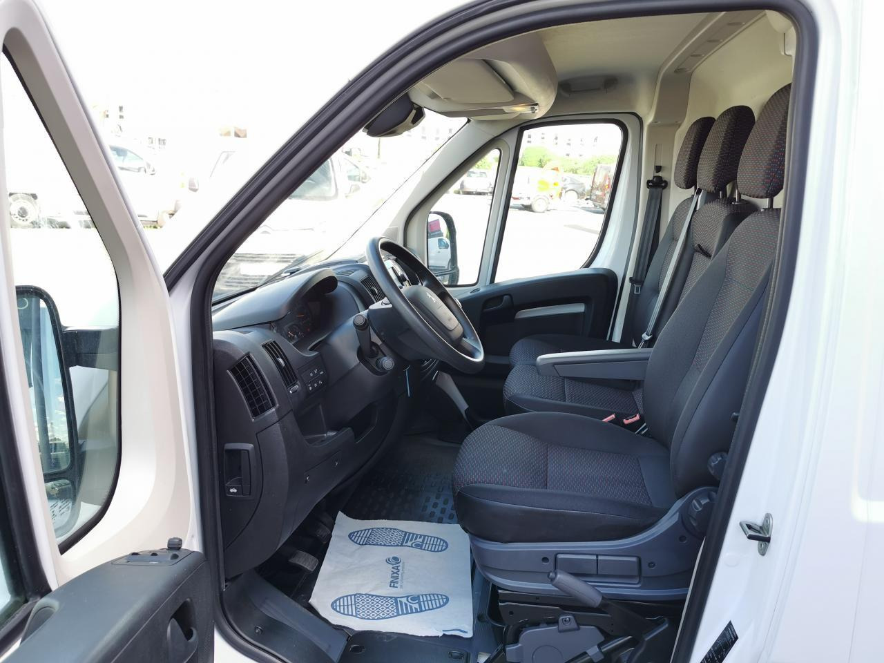 Peugeot Boxer Asphalt 333 L2H2 2.2 BlueHDi S&S - 120 III FOURGON TOLE Fourgon Tolé 333 L2H2 PHAS - Furgón: foto 5 Peugeot Boxer Asphalt 333 L2H2 2.2 BlueHDi S&S - 120 III FOURGON TOLE Fourgon Tolé 333 L2H2 PHAS - Furgón: foto 5