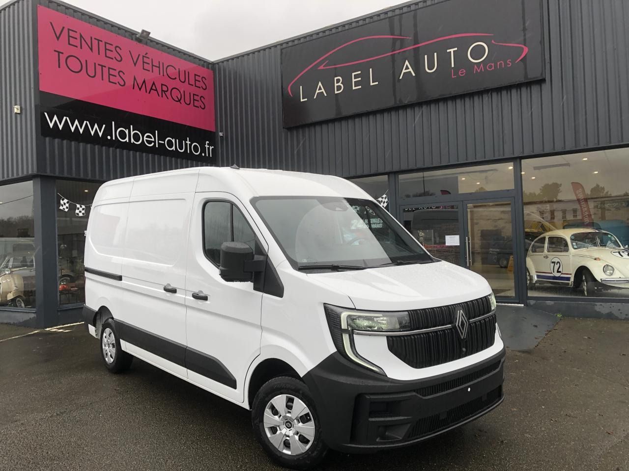 RENAULT Master Advance 3t5 L2H2 2.0 Blue dCi - 150 2025 IV FOURGON Fourgon L2H2 FWD - Furgón: foto 1 RENAULT Master Advance 3t5 L2H2 2.0 Blue dCi - 150 2025 IV FOURGON Fourgon L2H2 FWD - Furgón: foto 1