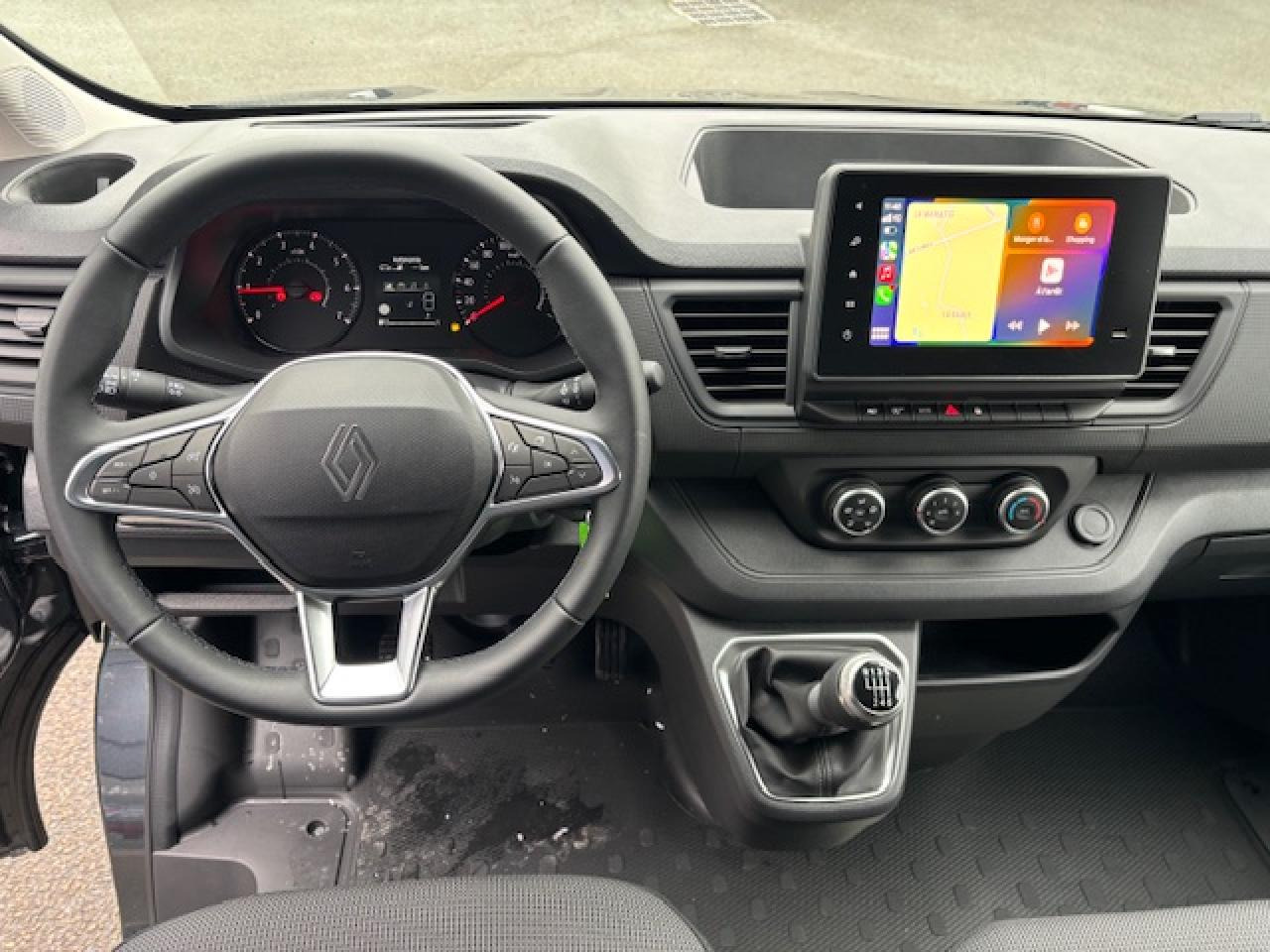 RENAULT Trafic L2H1 3000 Kg 2.0 Blue dCi - 150 2024 III FOURGON Fourgon Advance L2H1 PHASE 3 - Furgón: foto 4 RENAULT Trafic L2H1 3000 Kg 2.0 Blue dCi - 150 2024 III FOURGON Fourgon Advance L2H1 PHASE 3 - Furgón: foto 4