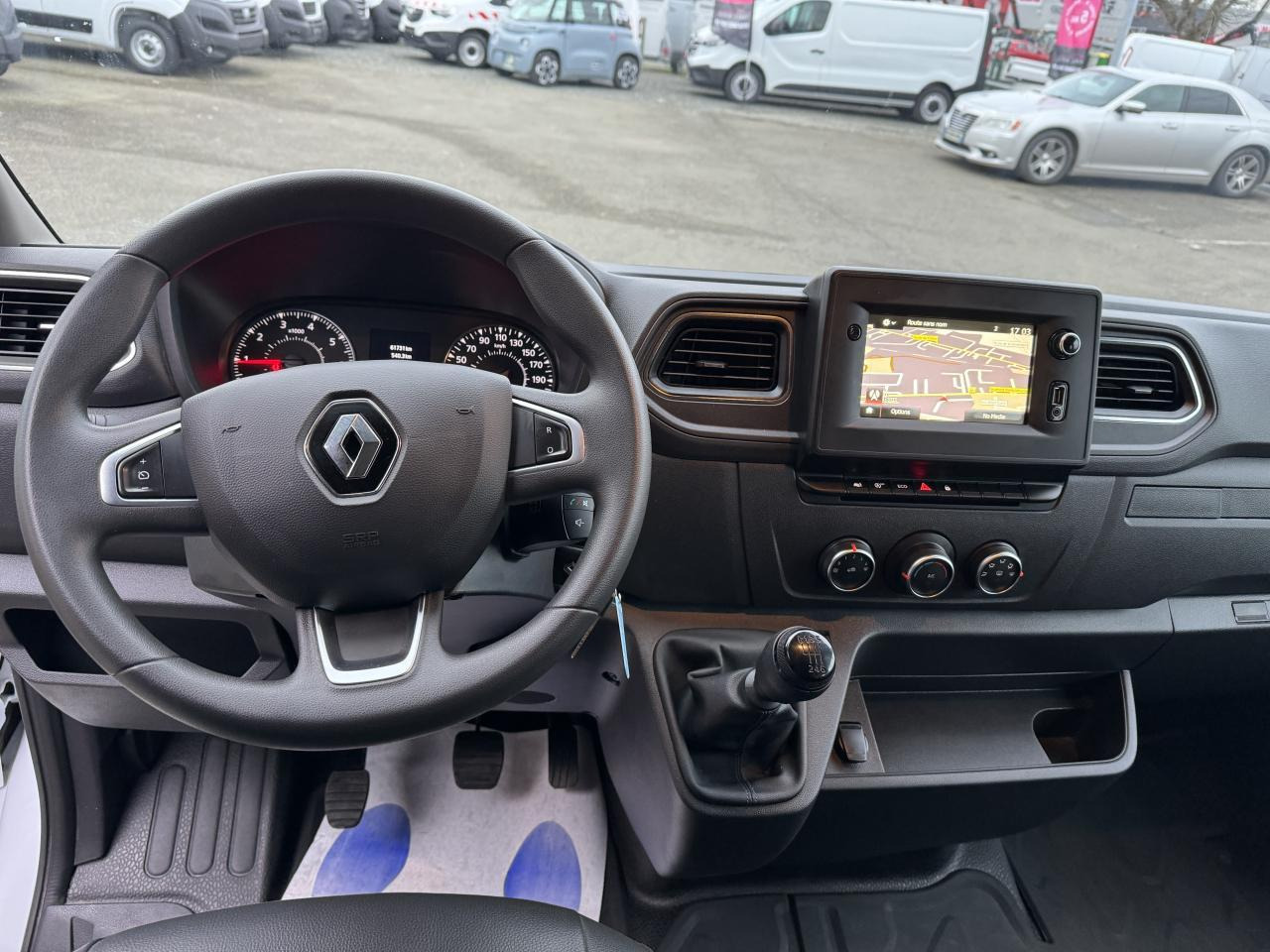 Renault Master Confort R3500RJ L3H2 2.3 Energy dCi - 165 III CABINE APPROFONDIE Cabine approfondie L3H2 Pro - Furgoneta combi: foto 4 Renault Master Confort R3500RJ L3H2 2.3 Energy dCi - 165 III CABINE APPROFONDIE Cabine approfondie L3H2 Pro - Furgoneta combi: foto 4