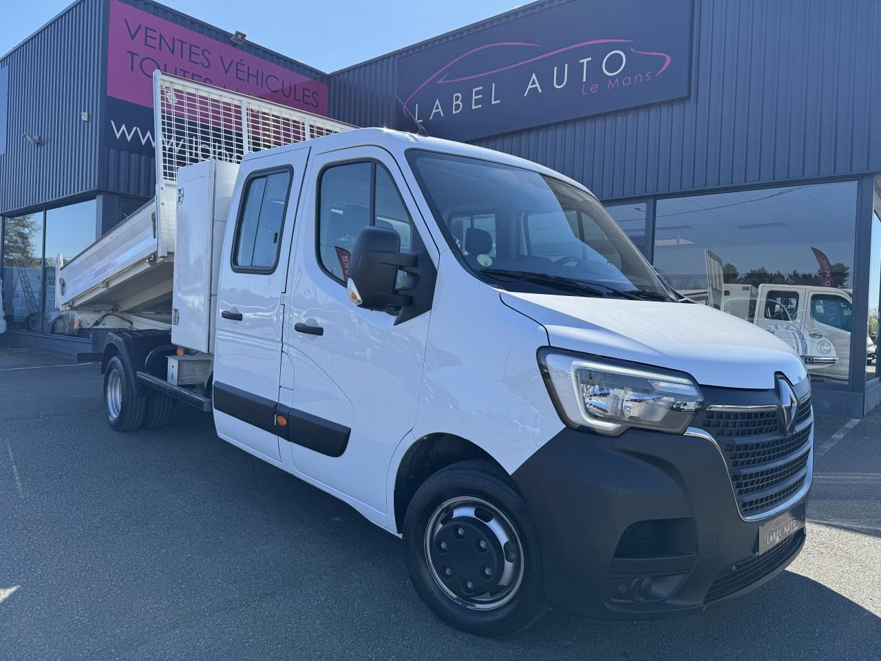 Renault Master RENAULT 3T5 BENNE + COFFRE RJ DOUBLE CABINE 6 PL 2.3 DCI 130 CH CONFORT + GPS + REGUL + CLIM - Volquete furgoneta: foto 2 Renault Master RENAULT 3T5 BENNE + COFFRE RJ DOUBLE CABINE 6 PL 2.3 DCI 130 CH CONFORT + GPS + REGUL + CLIM - Volquete furgoneta: foto 2