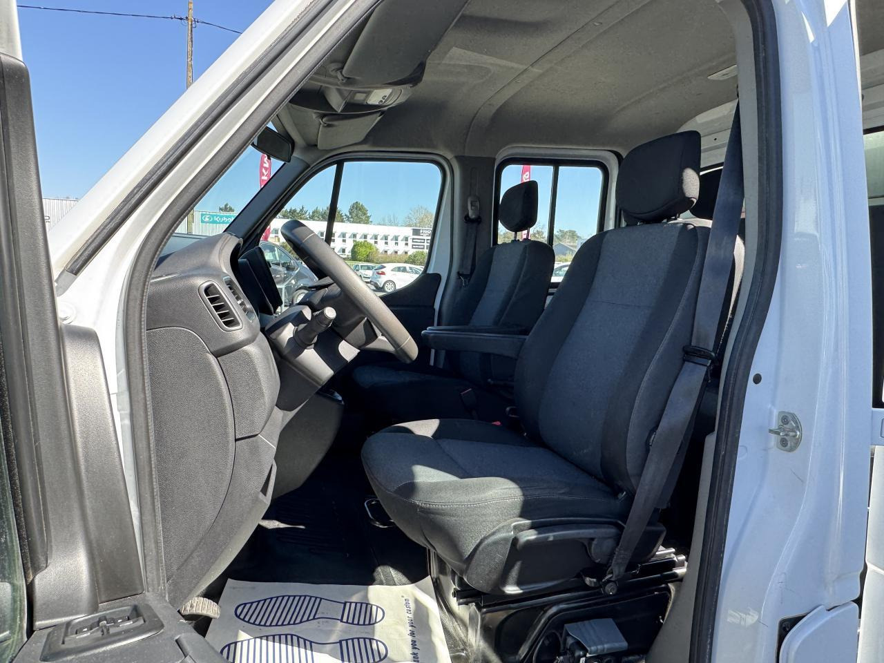 Renault Master RENAULT 3T5 BENNE + COFFRE RJ DOUBLE CABINE 6 PL 2.3 DCI 130 CH CONFORT + GPS + REGUL + CLIM - Volquete furgoneta: foto 4 Renault Master RENAULT 3T5 BENNE + COFFRE RJ DOUBLE CABINE 6 PL 2.3 DCI 130 CH CONFORT + GPS + REGUL + CLIM - Volquete furgoneta: foto 4