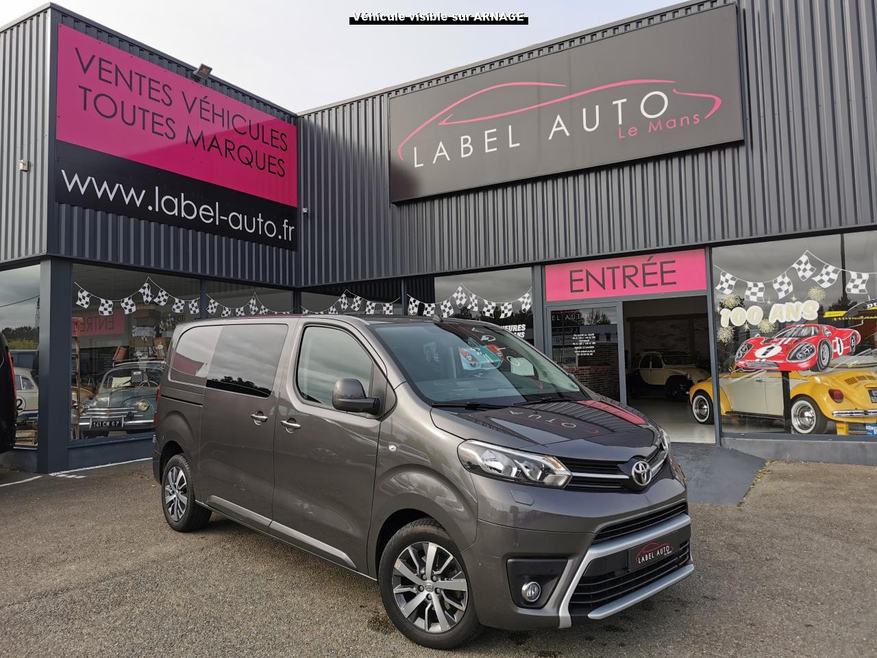TOYOTA Proace 2.0 180 D-4D - BVA CABINE APPROFONDIE Cabine Medium - Furgón: foto 1 TOYOTA Proace 2.0 180 D-4D - BVA CABINE APPROFONDIE Cabine Medium - Furgón: foto 1