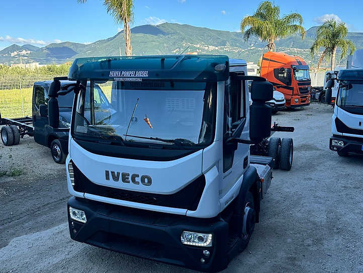IVECO EUROCARGO 120E25 - Chasis camión: foto 3 IVECO EUROCARGO 120E25 - Chasis camión: foto 3