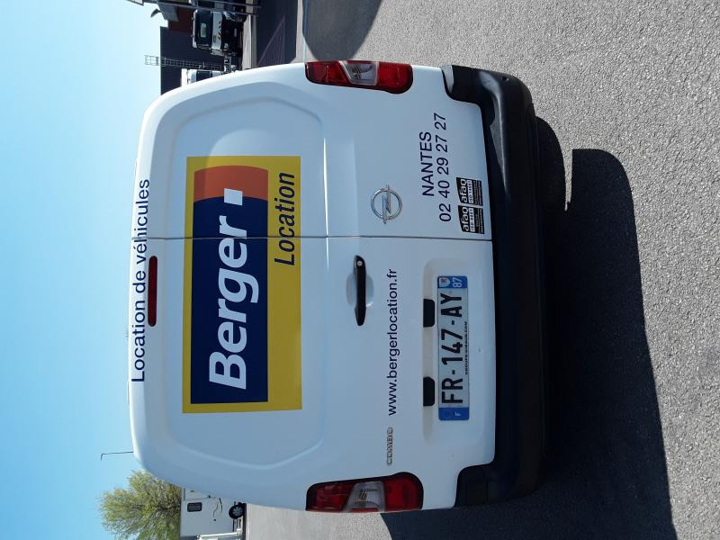 OPEL COMBO 100CV 3m3 - Furgoneta pequeña: foto 4 OPEL COMBO 100CV 3m3 - Furgoneta pequeña: foto 4