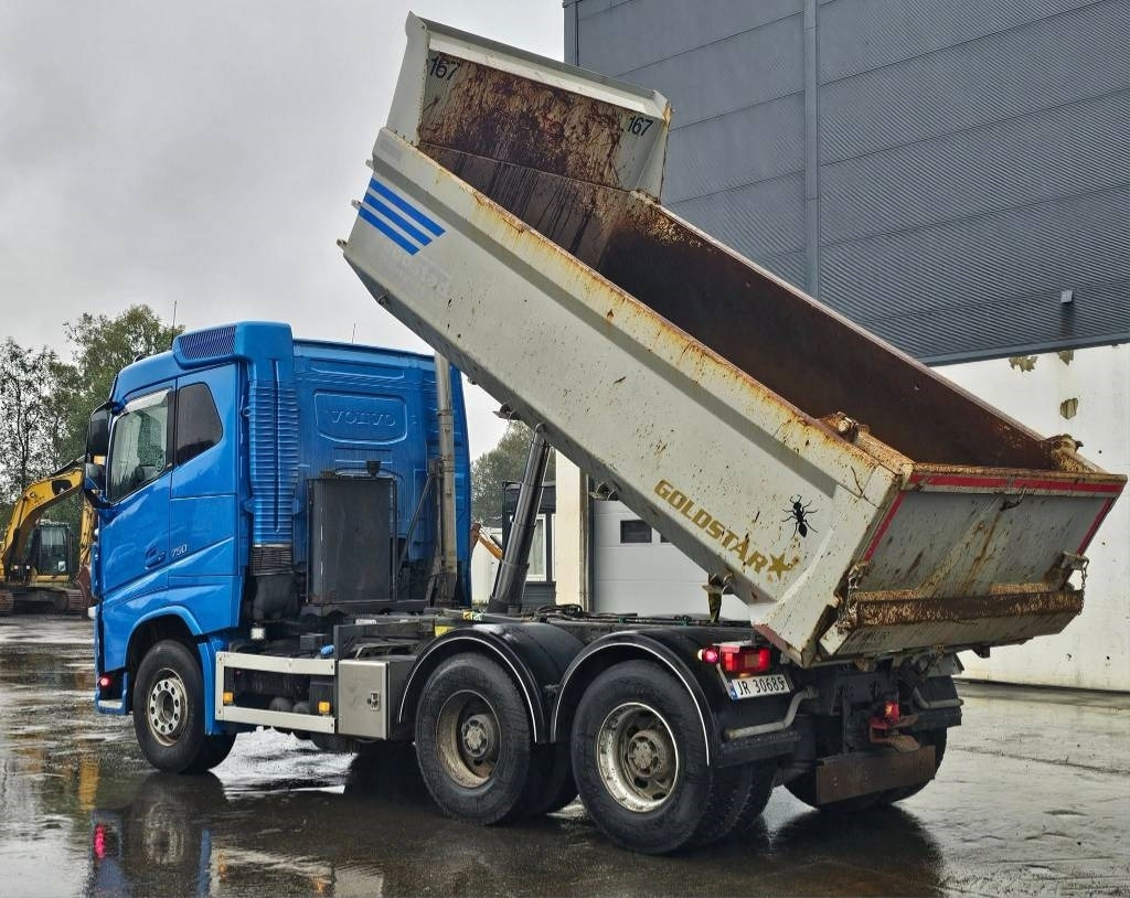 Volvo FH 16 750 - Volquete camión: foto 3 Volvo FH 16 750 - Volquete camión: foto 3