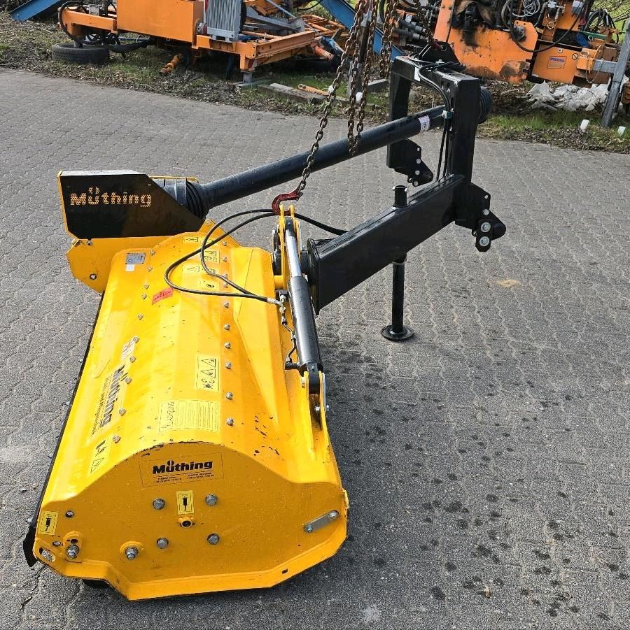 Müthing MHU/FS 140 Auslegermäher Böschungsmäher Heckenschneider Böschungsmulcher Auslegemäher 3-Punkt für Traktor kein Mulag Dücker dua fme - Desbrozadora de martillos: foto 5 Müthing MHU/FS 140 Auslegermäher Böschungsmäher Heckenschneider Böschungsmulcher Auslegemäher 3-Punkt für Traktor kein Mulag Dücker dua fme - Desbrozadora de martillos: foto 5