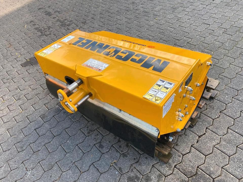 Neuwertiger McConnel Mulchkopf Mähkorb Mulcher Mähwerk für Mähausleger Böschungsmäher Böschungsmulcher FME MKM Dücker RSM DUA MFK Forstmulcher Forstfräse Buschhacker Rotorkopf BRK GMK Gestrüppmähkopf - Desbrozadora de martillos: foto 2 Neuwertiger McConnel Mulchkopf Mähkorb Mulcher Mähwerk für Mähausleger Böschungsmäher Böschungsmulcher FME MKM Dücker RSM DUA MFK Forstmulcher Forstfräse Buschhacker Rotorkopf BRK GMK Gestrüppmähkopf - Desbrozadora de martillos: foto 2
